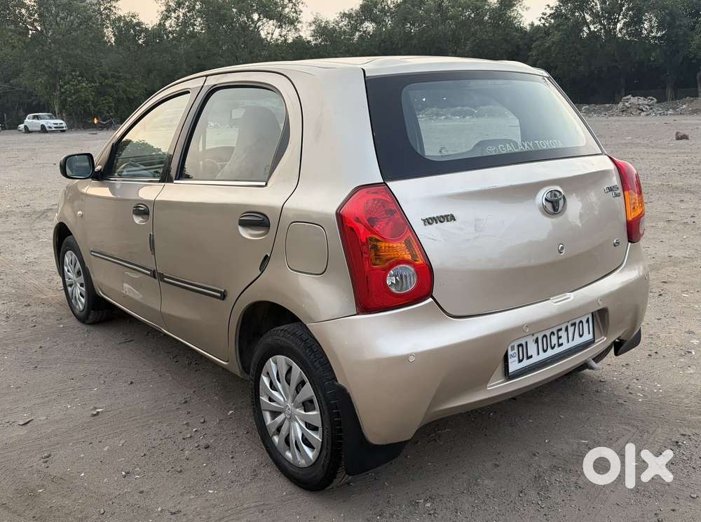 Toyota Etios Liva G, 2012, Petrol