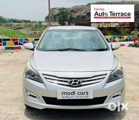 Hyundai Verna 2016-2017 1.6 Vtvt At Sx, 2015, Petrol