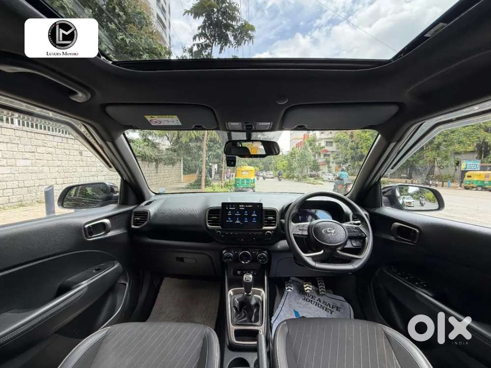 Hyundai Venue Sx 1.2 Mt Knight Edition, 2023, Petrol