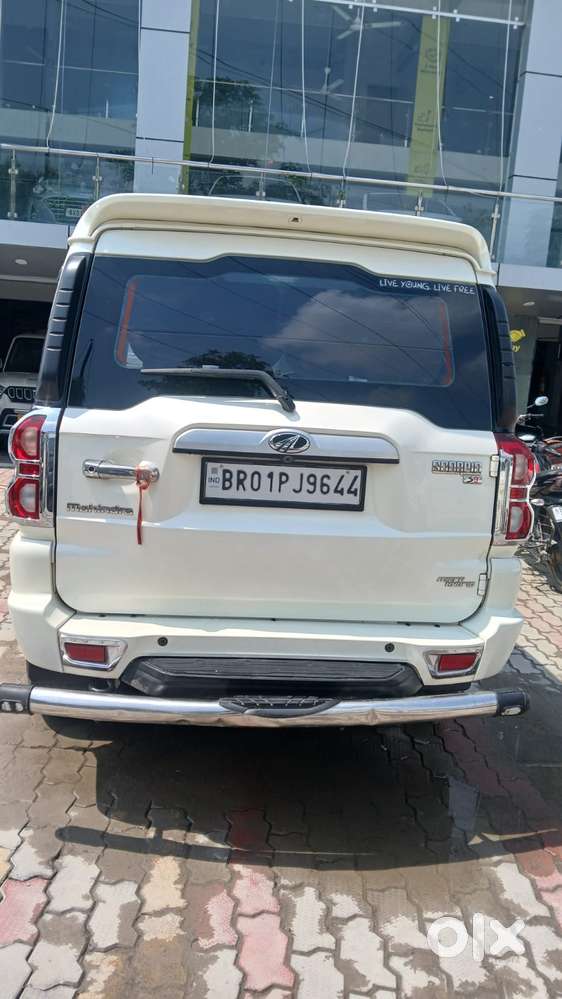 Mahindra Scorpio S9, 2019