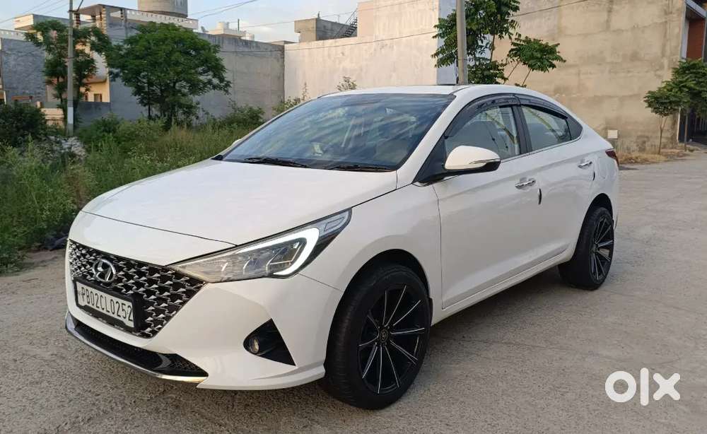 Showroom Condition Diesel Verna Sx(o) 2020 Top Model