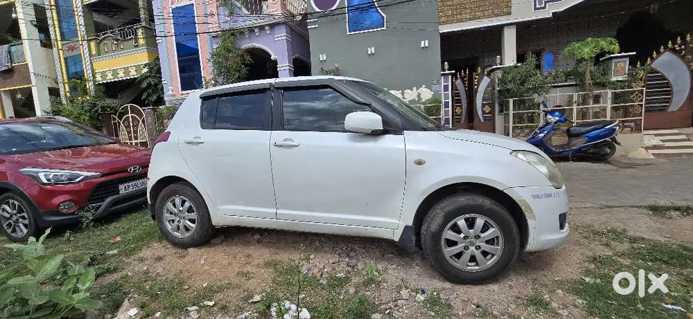 Swift Maruti Suzuki 2010 Petrol Manual