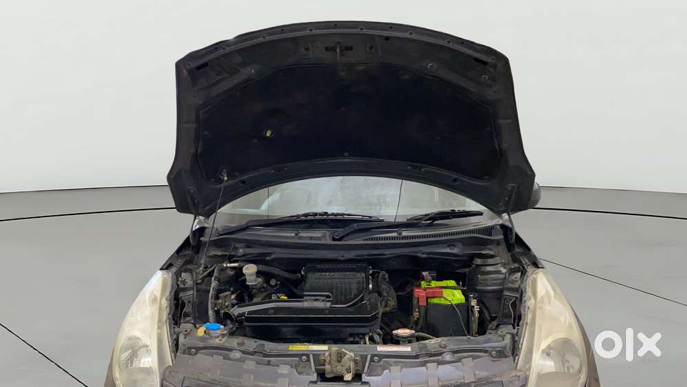 Maruti Suzuki Swift 1.2 Lxi (o), 2017, Petrol