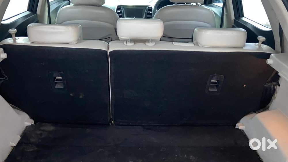 Mahindra Xuv300 W8 Option Diesel, 2019, Diesel