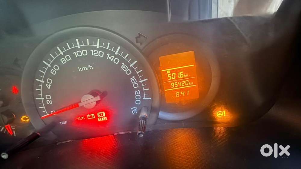 Maruti Suzuki Swift 2015 Petrol 94155 Km Driven