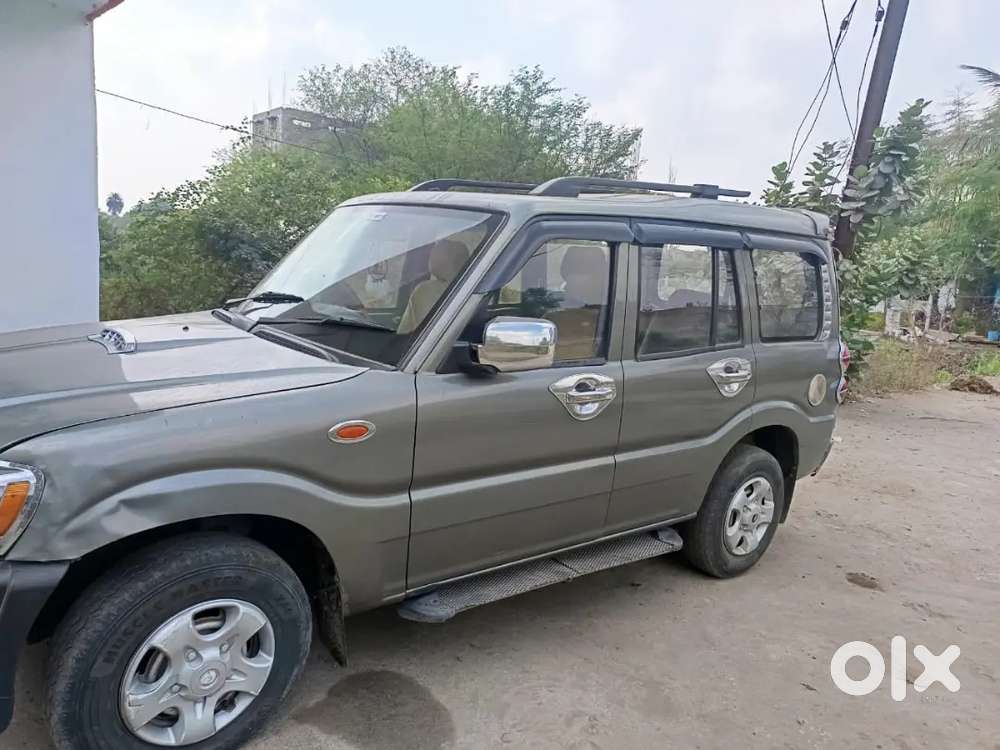 Mahindra Scorpio 2013
