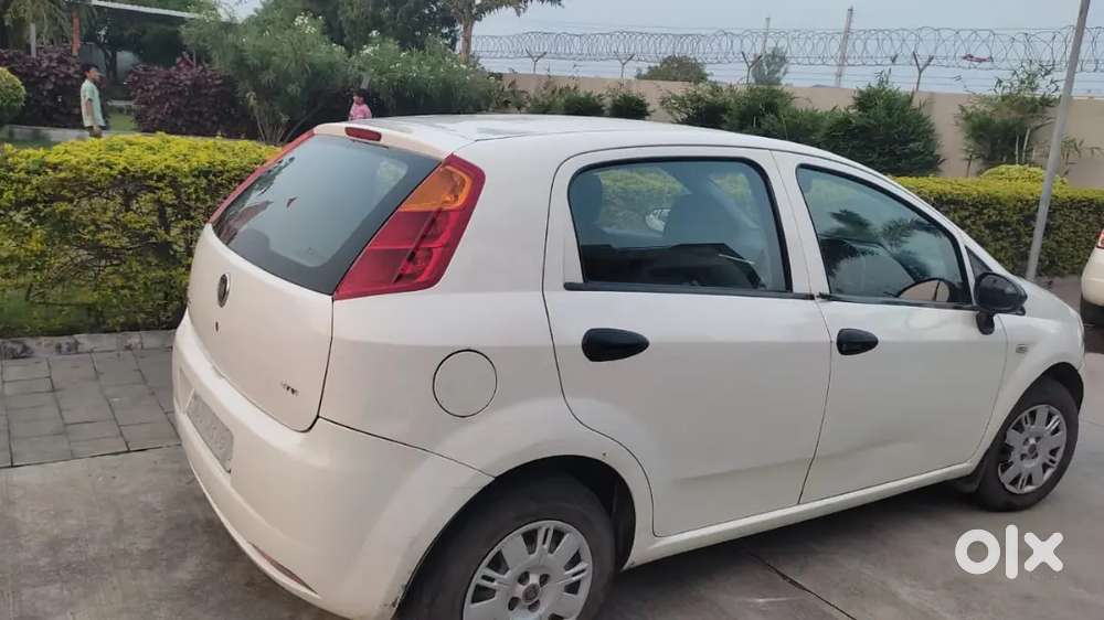 Fiat Punto 2014 Cng & Hybrids 65400 Km Driven