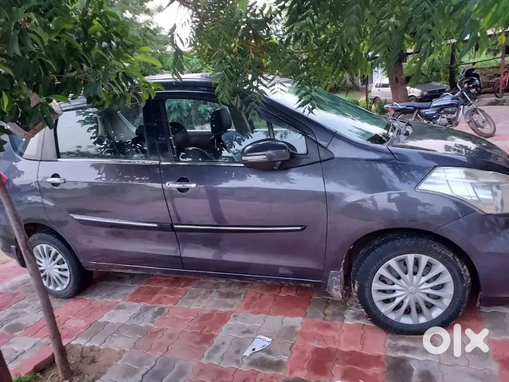 Maruti Suzuki Ertiga 2017 Diesel 73500 Km Driven