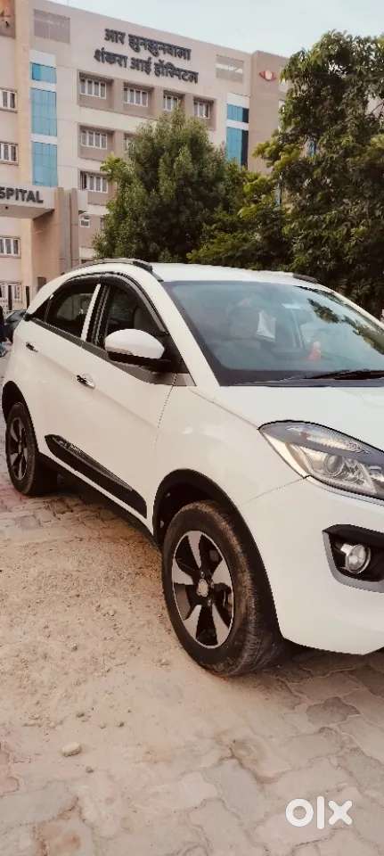 Tata Nexon 1.2 Revotron Xz Plus (o), 2020, Petrol