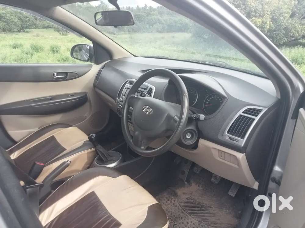 Hyundai I20 2013 Petrol Well Maintained