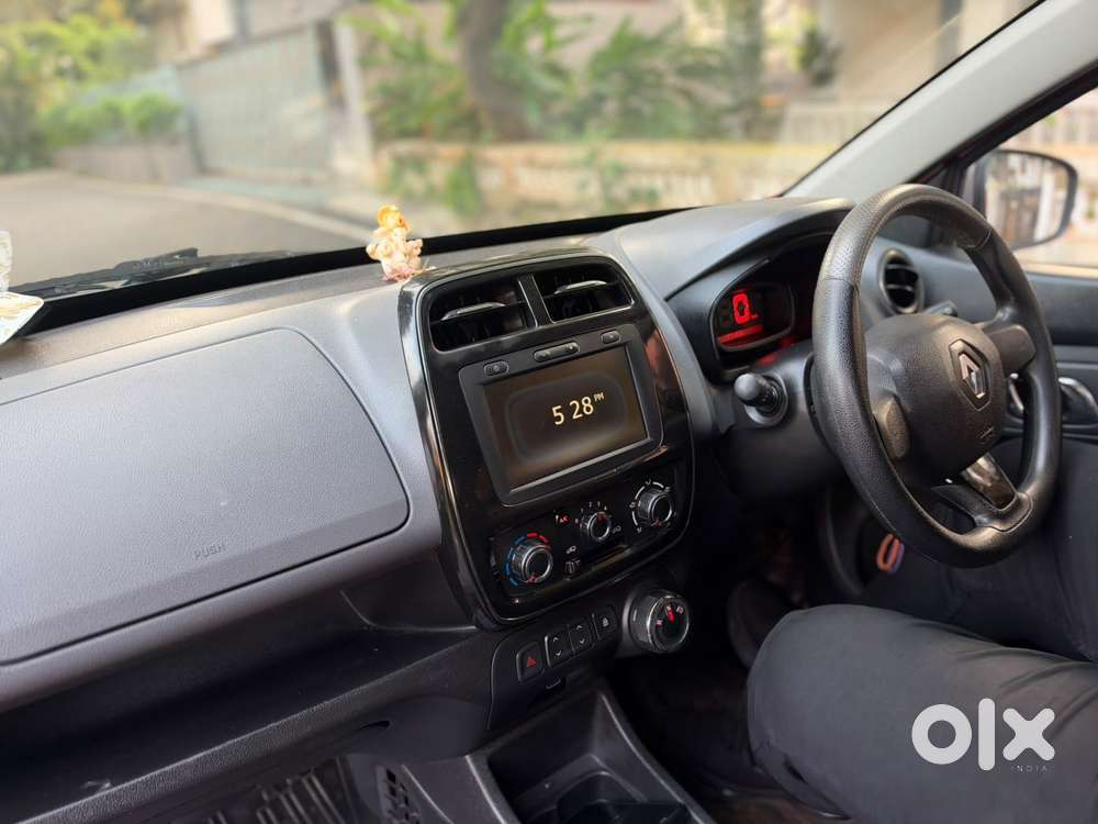 Renault Kwid 1.0 Rxt (o) Easy-r, 2019, Petrol