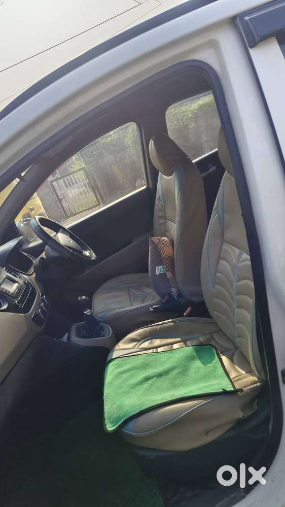 Hyundai Grand I10 1.2 Crdi Sportz Option, 2016, Petrol