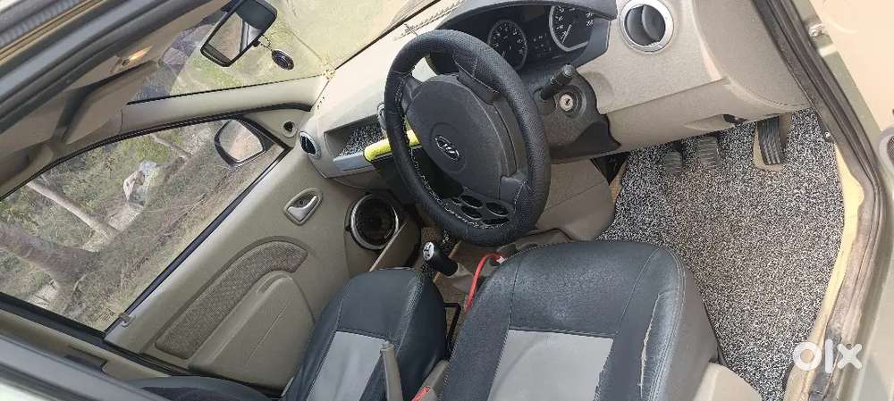 Mahindra Verito 2012