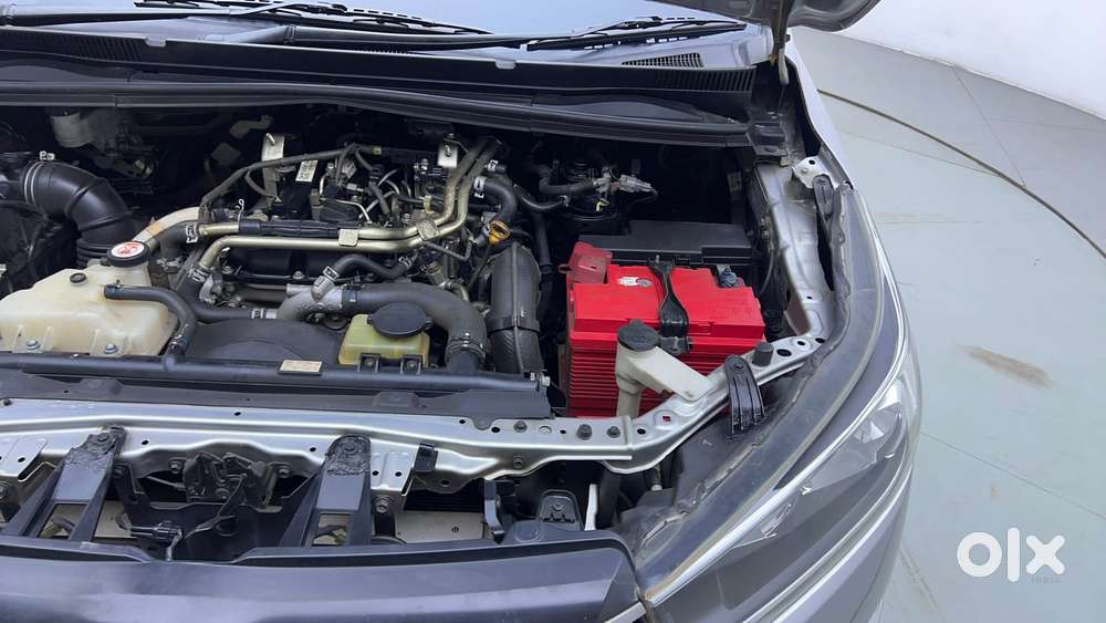 Toyota Innova Crysta 2.4 G Mt 7 Str, 2019, Diesel