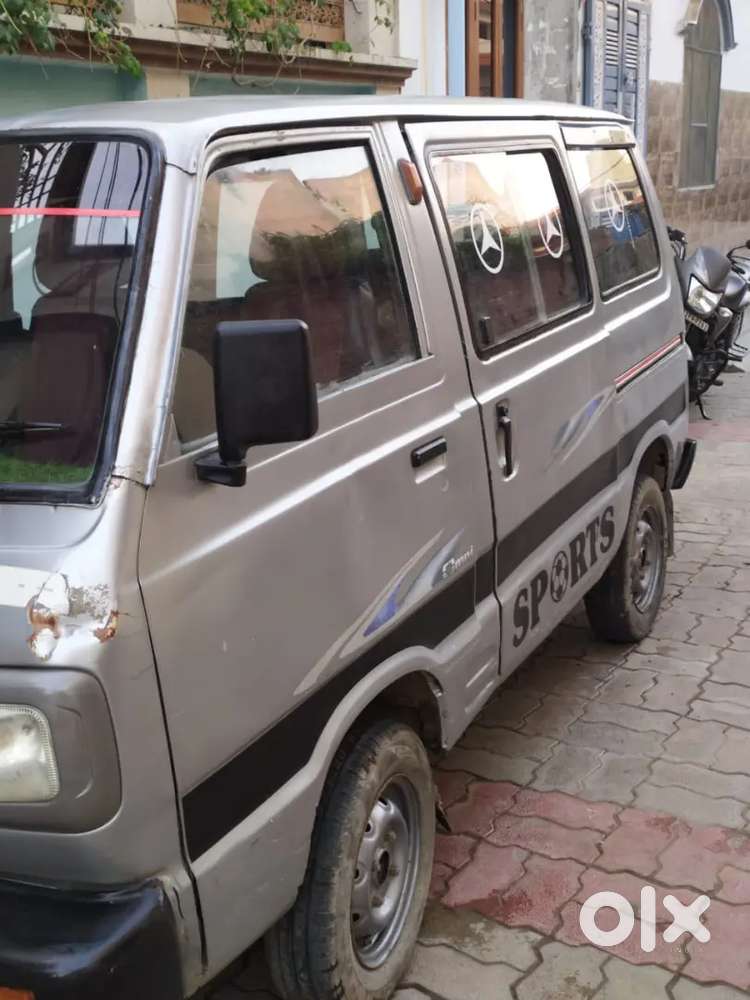 Maruti Suzuki Omni 2011