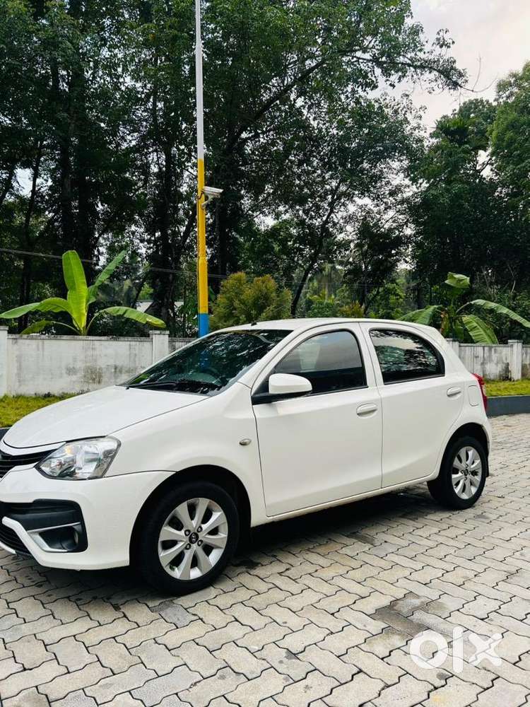 Toyota Etios Liva 2016 Diesel Well Maintained