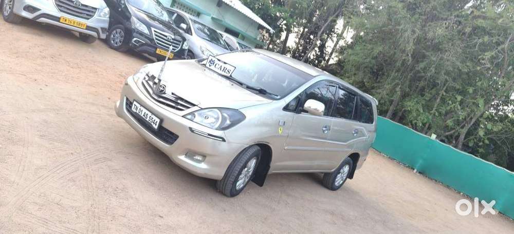 Toyota Innova 2.5 V 7 Str, 2012, Diesel