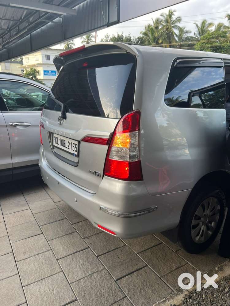 Toyota Innova 2014 Diesel Well Maintained