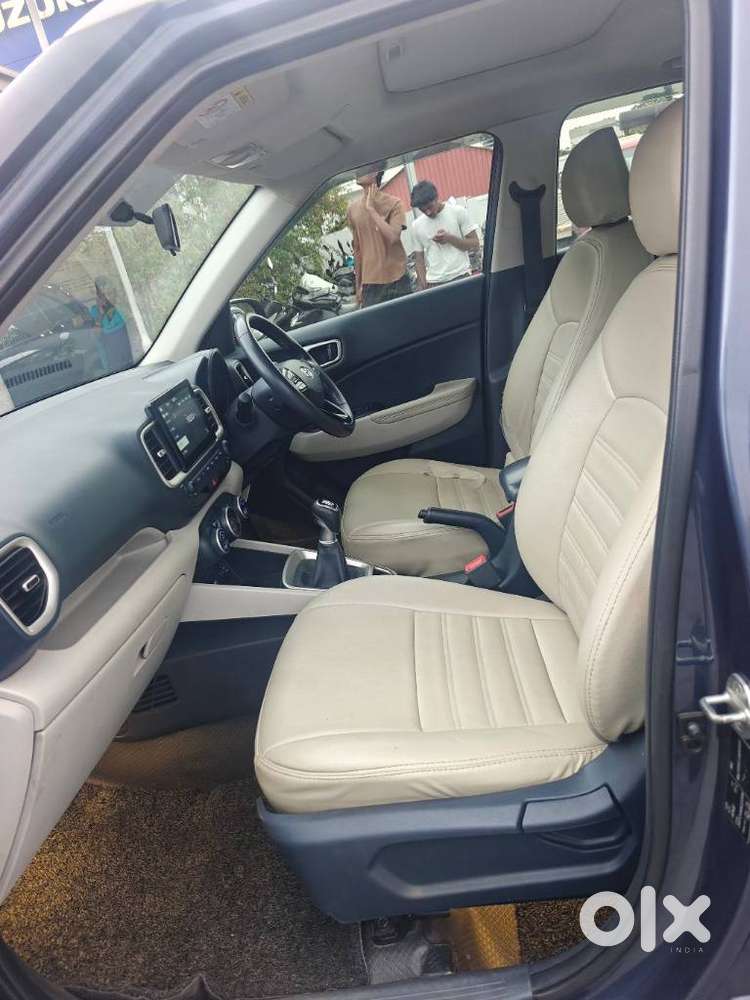 Hyundai Venue Sx Dual Tone, 2019, Petrol