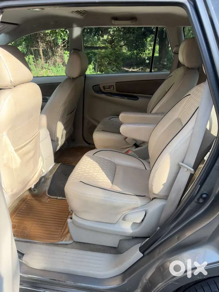 Toyota Innova Diesel 2014