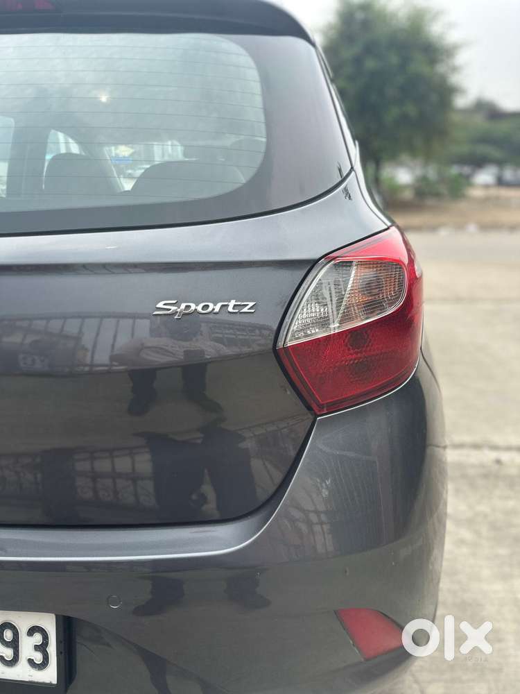 Hyundai I10 Sportz Option, 2022, Cng & Hybrids