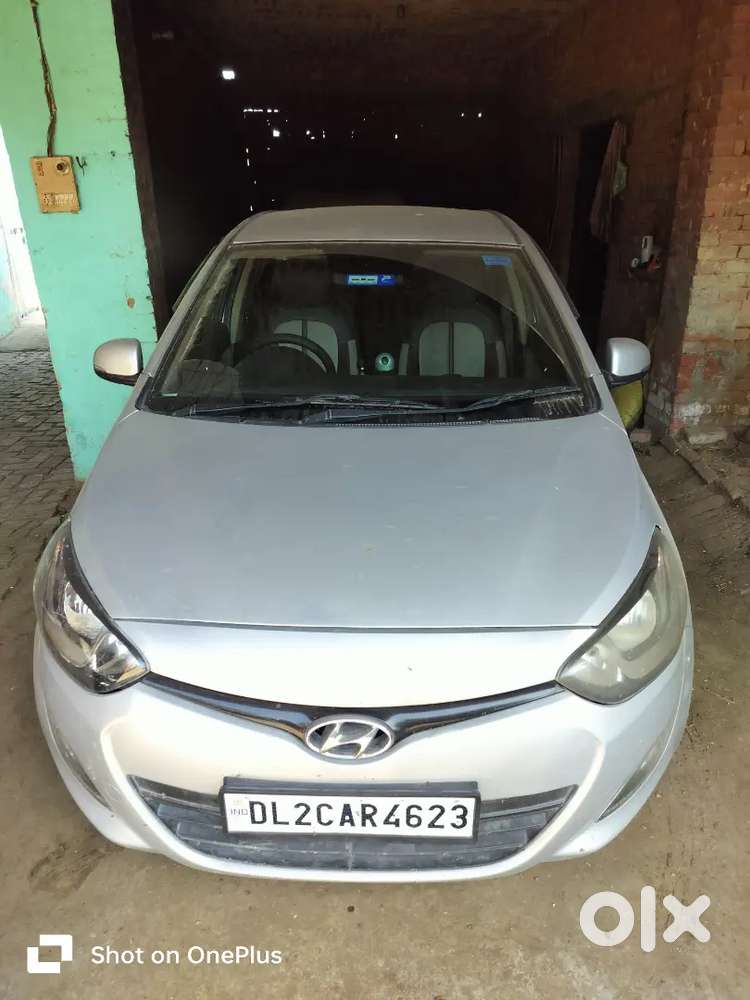 I20  23 December 2013 Modal Koi Kami Nhi Hai All Ok Good Condition