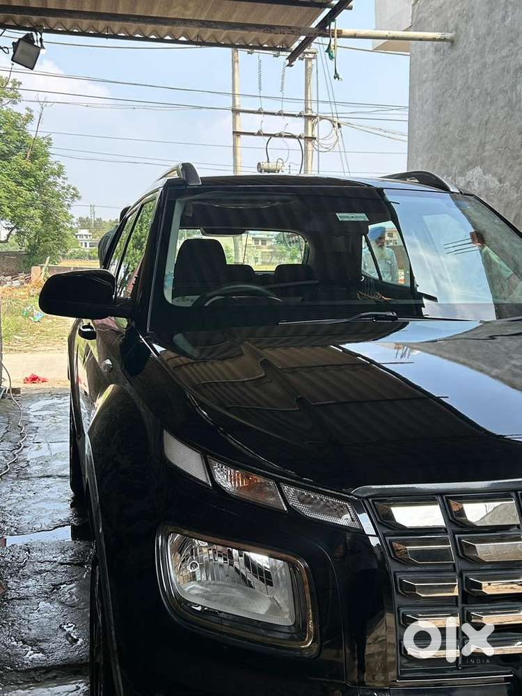 Hyundai Venue 2024 Petrol Good Condition