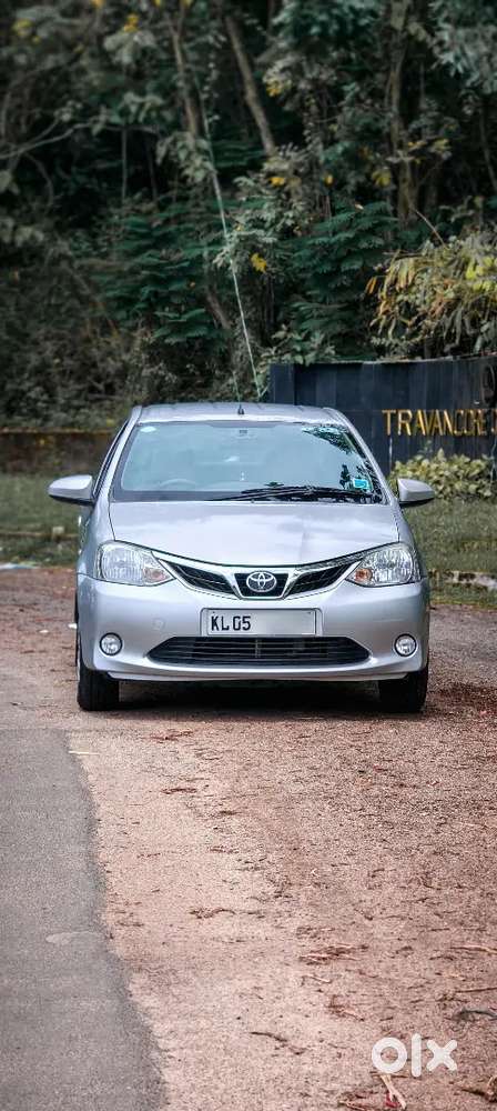 Toyota Etios 2015 Diesel 130000 Km Driven