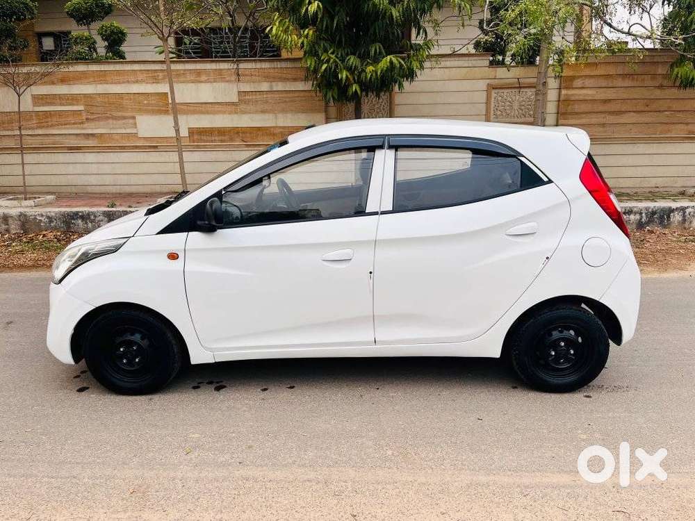 Hyundai Eon Era +, 2016, Petrol