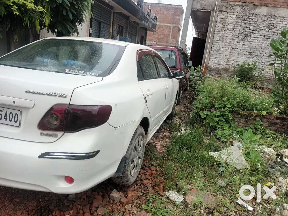 Toyota Corolla Altis 2011 Manual
