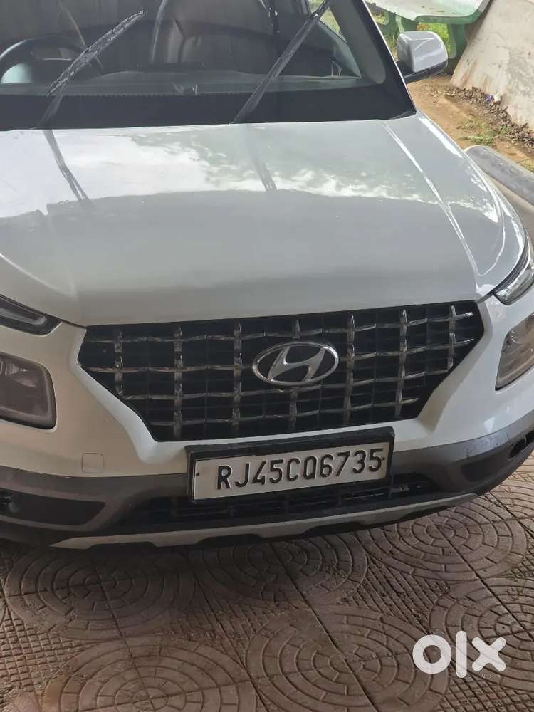 Hyundai Venue Diesel Manual 2021 Variant