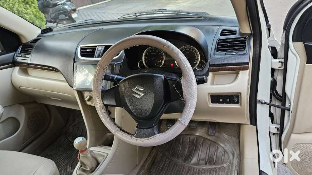 Maruti Suzuki Swift Dzire Vxi Optional, 2015, Petrol