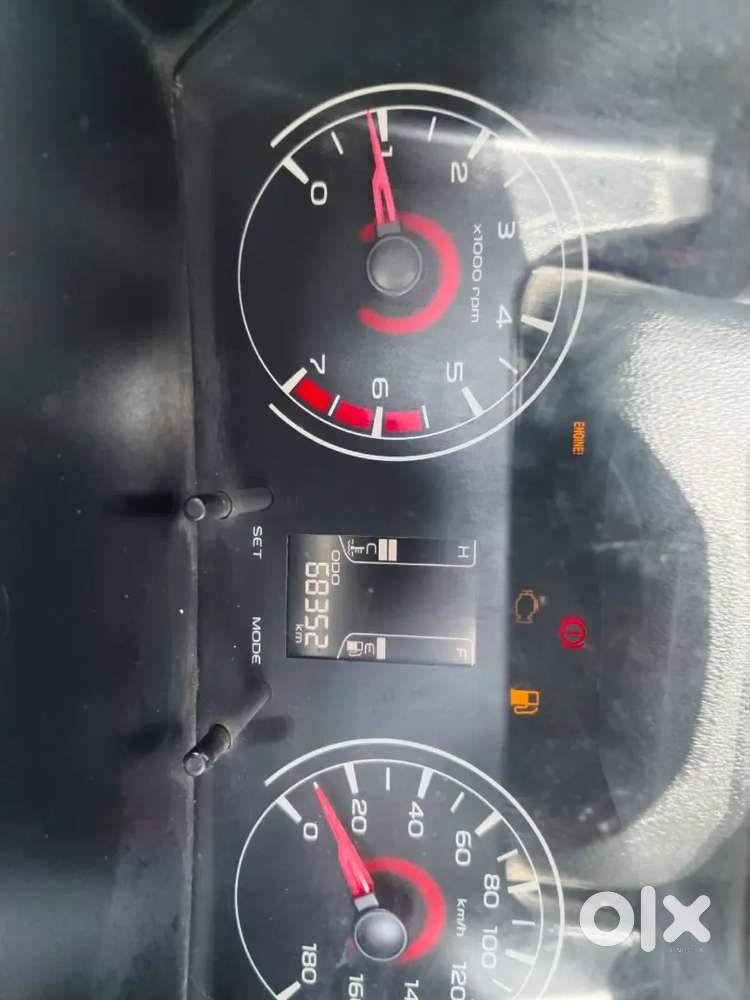 Mahindra Kuv100 Nxt Petrol 2017
