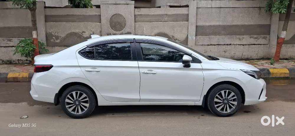 Honda City Vx Petrol 2025