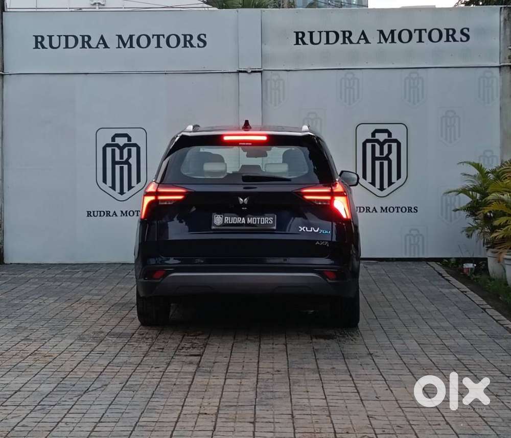 Mahindra Xuv700 2.2 Ax 7 Diesel Mt Luxury Pack Str, 2025, Diesel