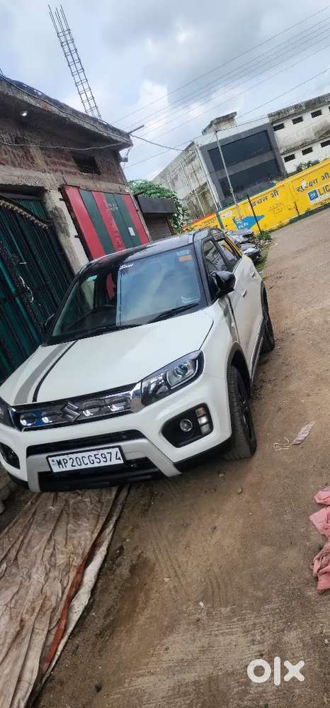 Maruti Suzuki Brezza 2017 Diesel 70000 Km Driven