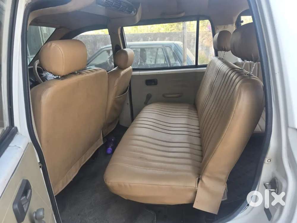 Tavera Car
