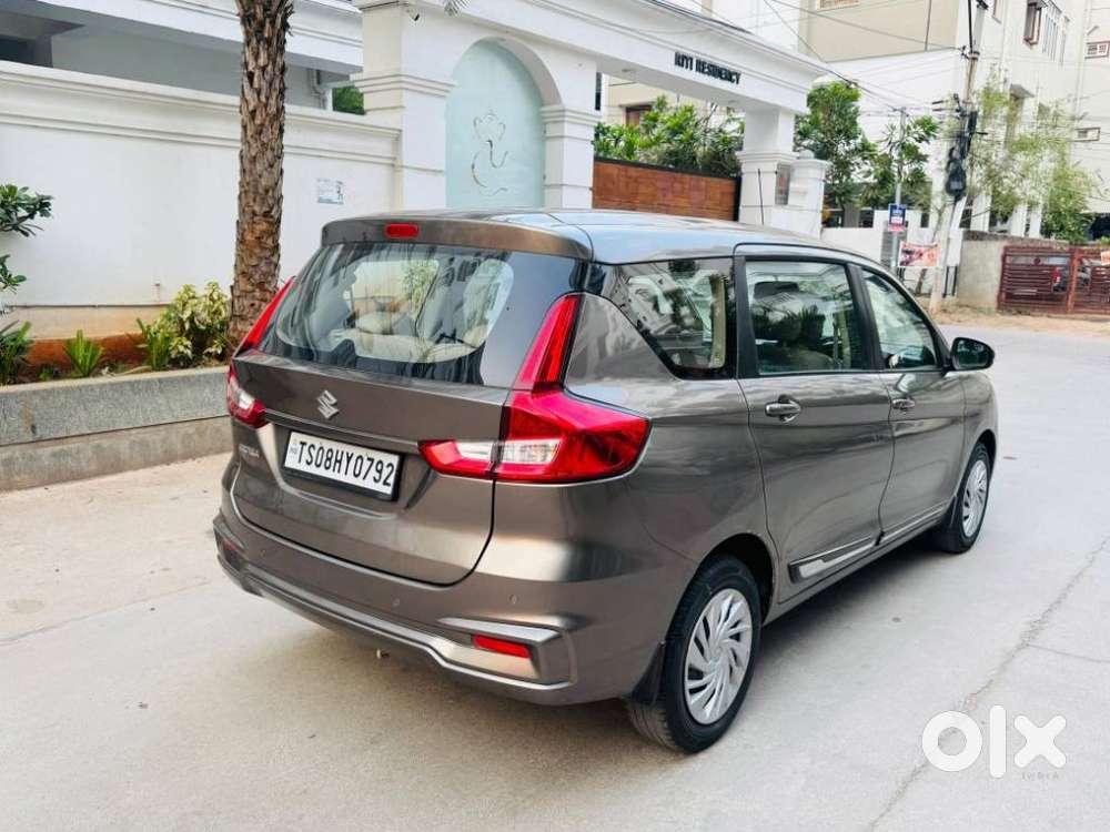 Maruti Suzuki Ertiga Vxi Abs Bs Iv, 2022, Petrol