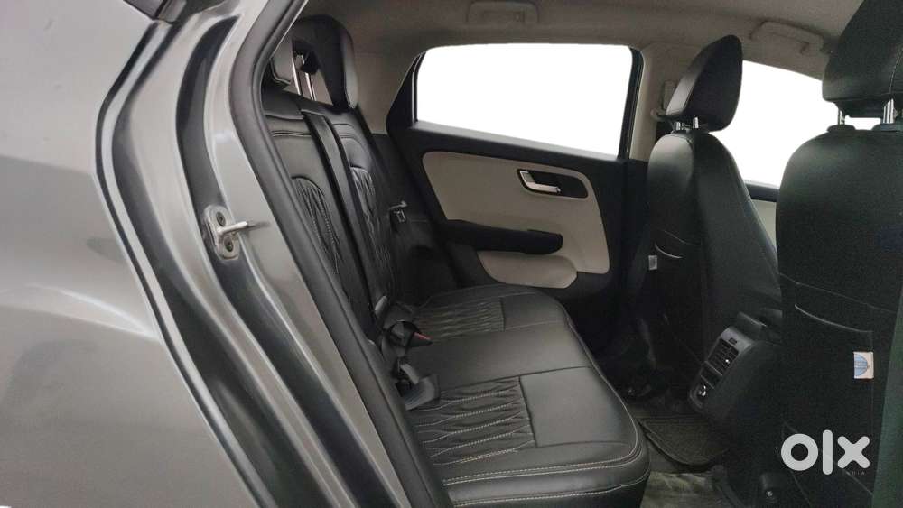 Tata Altroz Xz, 2022, Petrol