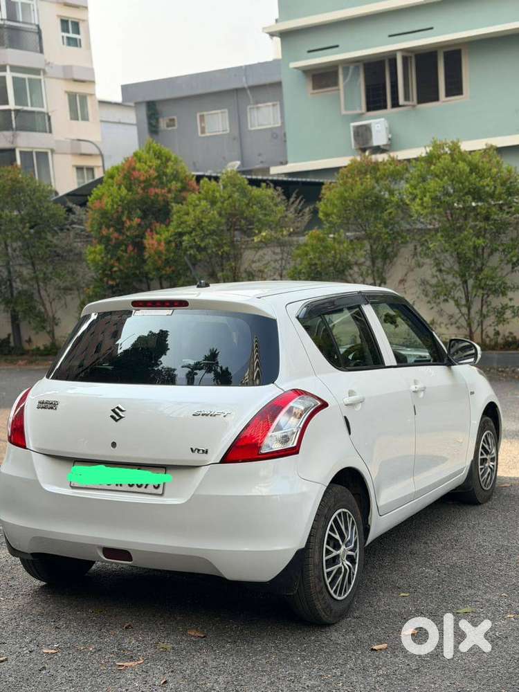 Maruti Suzuki Swift 2015 Diesel Well Maintained