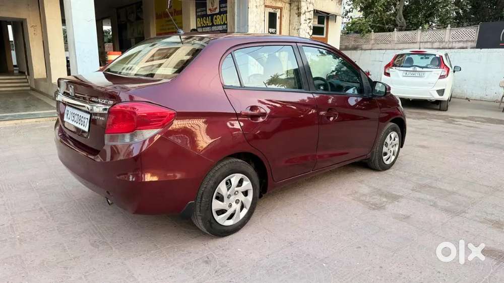 Honda Amaze 2015  Sx Diesel Good Condition 15 Anding
