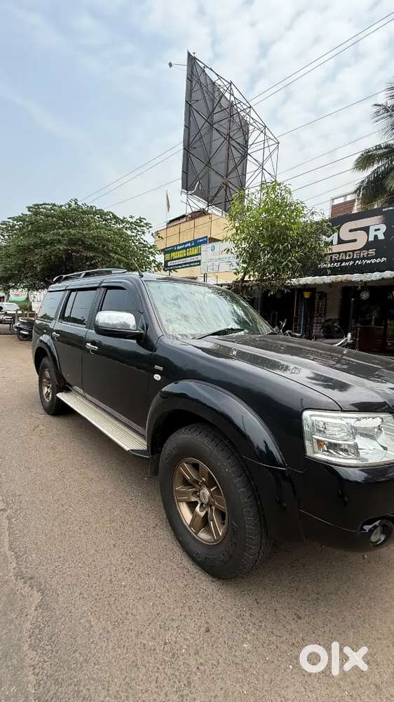 Ford Endeavour 2012 Diesel Well Maintained