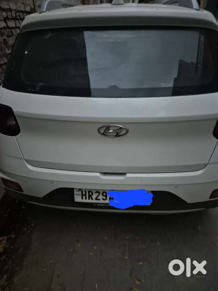 Hyundai Venue Diesel Top Model Excellent Condition