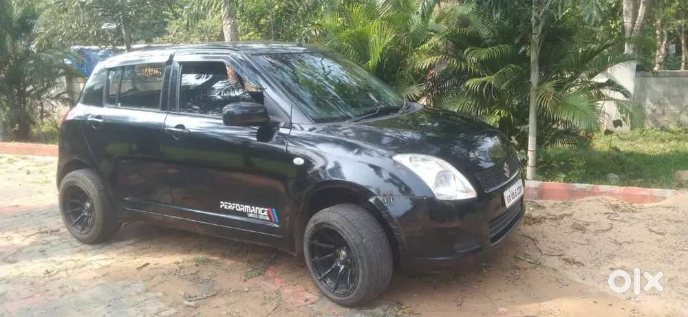 Maruti Suzuki Swift 2007 Petrol 95000 Km Driven