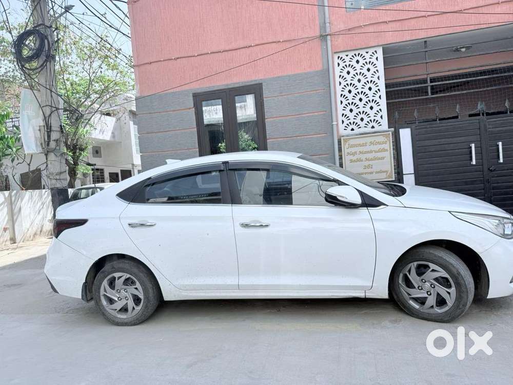 Hyundai Verna 2018 Diesel 88500 Km Driven