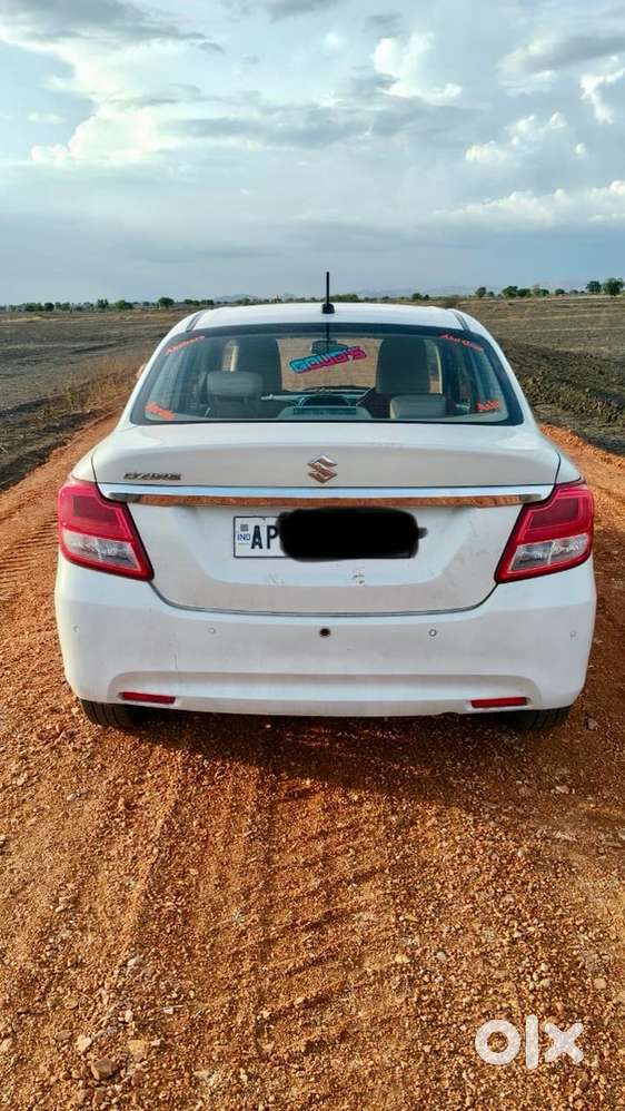 Maruti Suzuki Dzire 2023 Petrol Well Maintained
