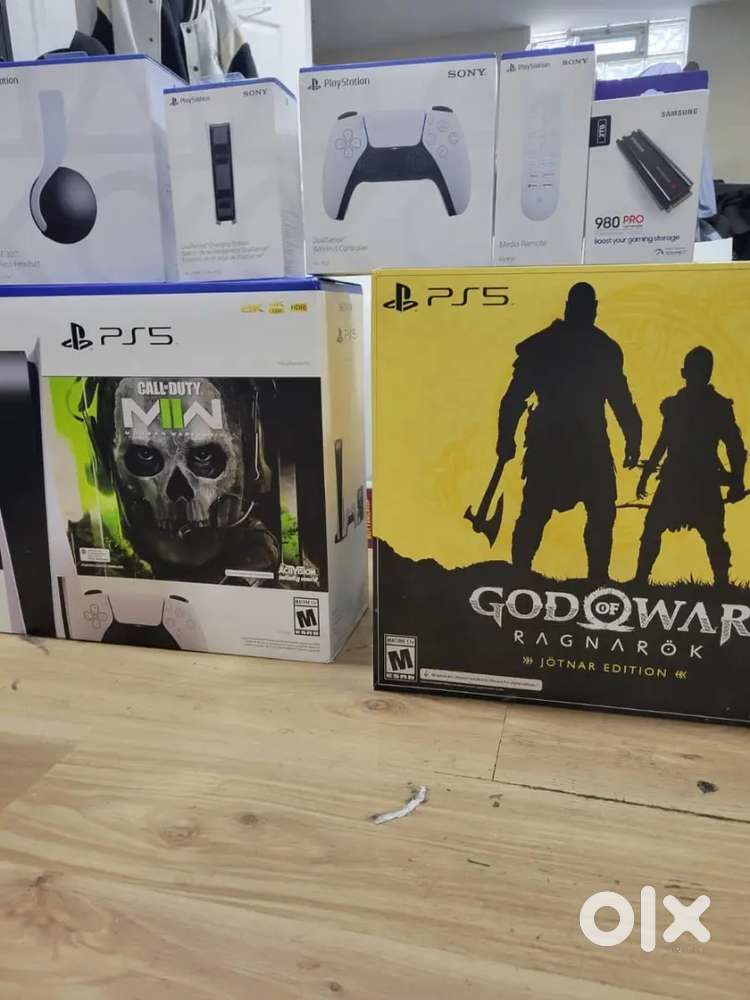 BRAND NEW PS5 MODERN WARFARE 2 CONSOLE BUNDLE AND MANY ACCESSORIES FRE
