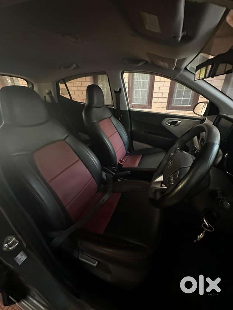 Hyundai Grand I10 Nios 2023 Sportz Amt  Fully Maintained