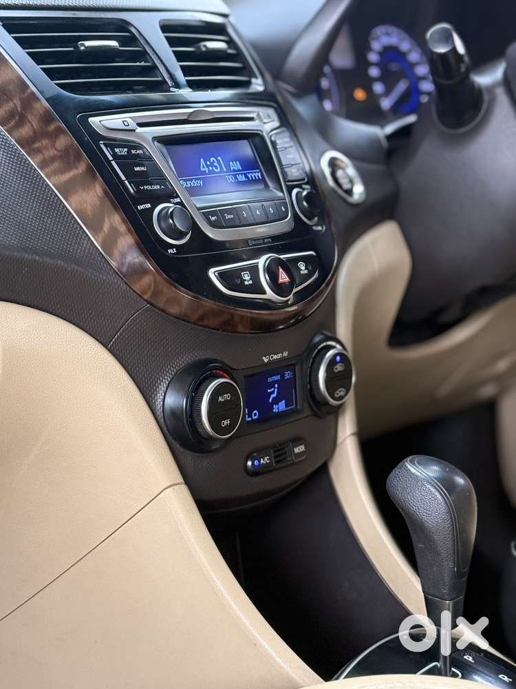Hyundai Verna 1.6 Vtvt S Option, 2015, Cng & Hybrids