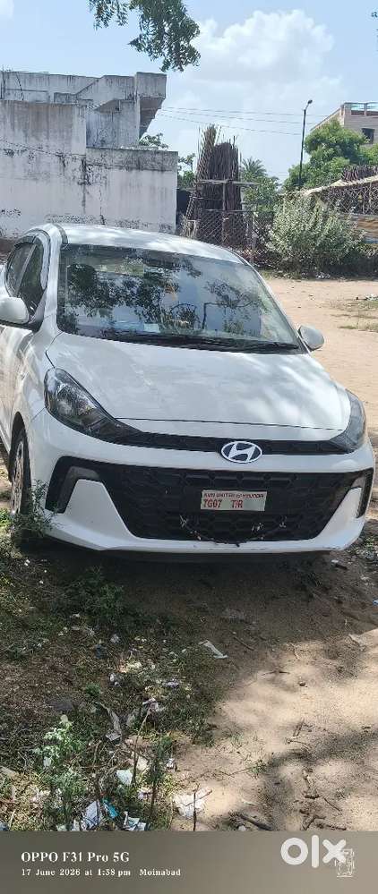 Hyundai Aura 2025 Petrol 16083 Km Driven